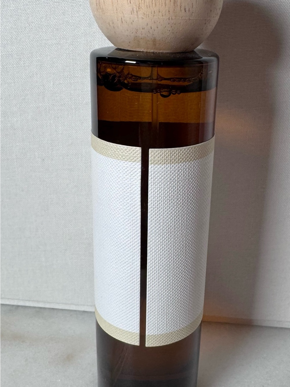 Sand + Fog Vanilla Musk Linen Spray 3.38 oz | Room & Fabric Mist - Picture 5 of 7